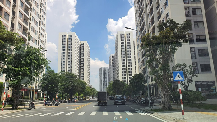 Dòng vốn đầu tư bất động sản dịch chuyển vào Nam: Xu hướng mới đáng chú ý - Ảnh 1. Dòng vốn đầu tư bất động sản dịch chuyển vào Nam: Xu hướng mới đáng chú ý - Ảnh 1.